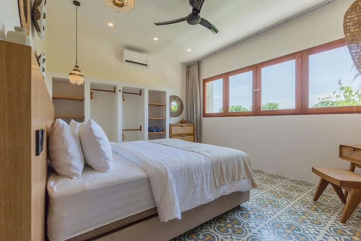 Villa Pop Cozy 2Br Villa & Pool Seminyak